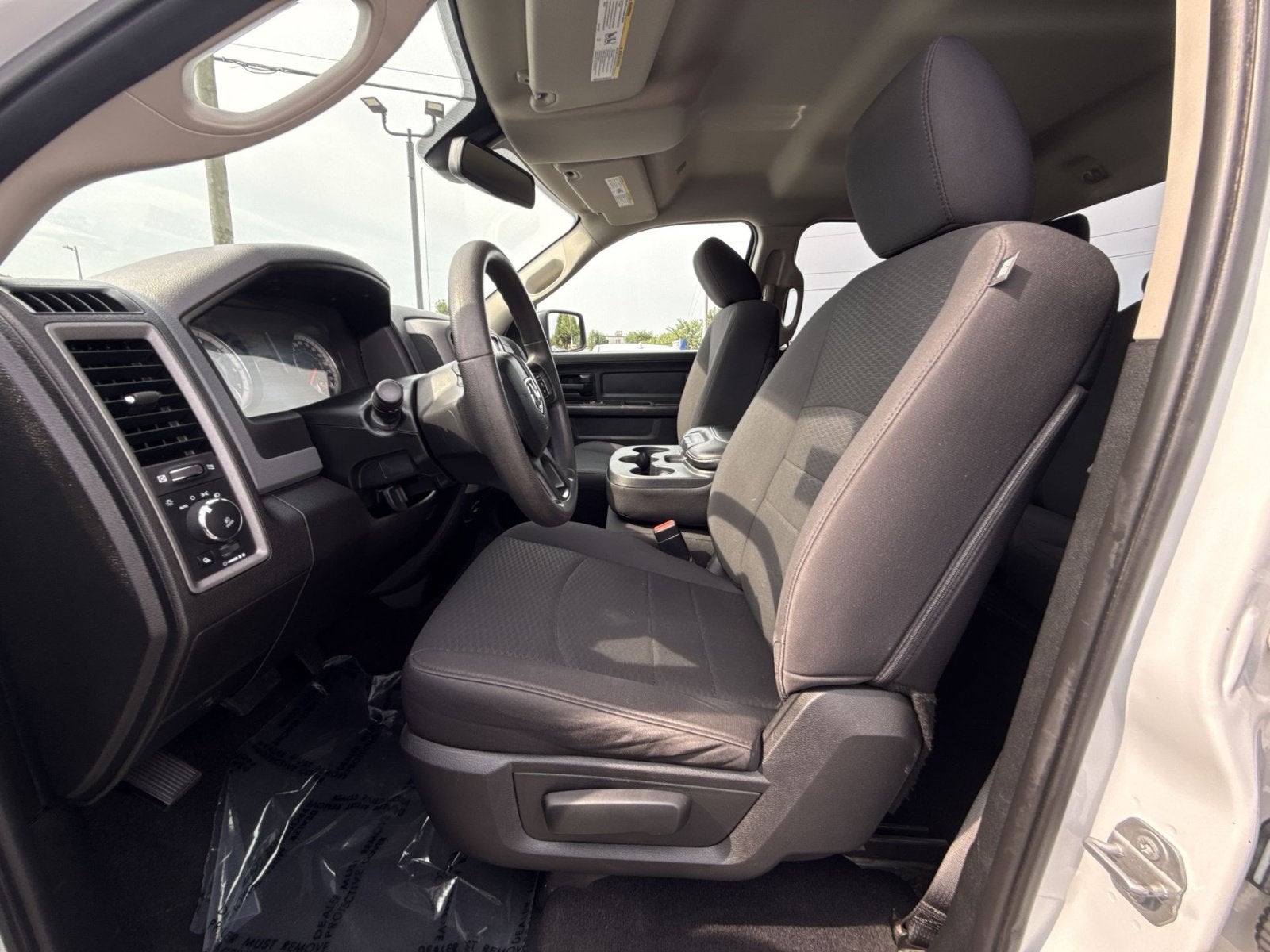 2019 RAM 1500 Classic Express Quad Cab 4x4 6'4" Box