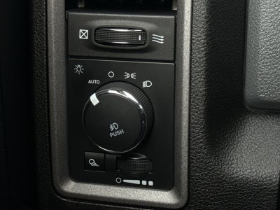 2019 RAM 1500 Classic Express Quad Cab 4x4 6'4" Box
