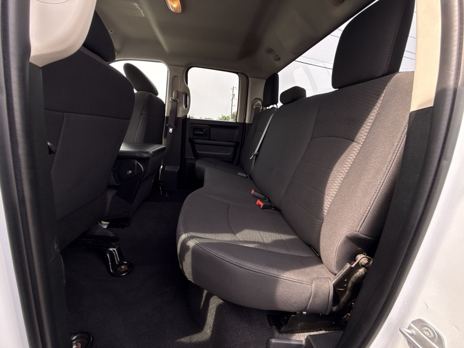 2019 RAM 1500 Classic Express Quad Cab 4x4 6'4" Box