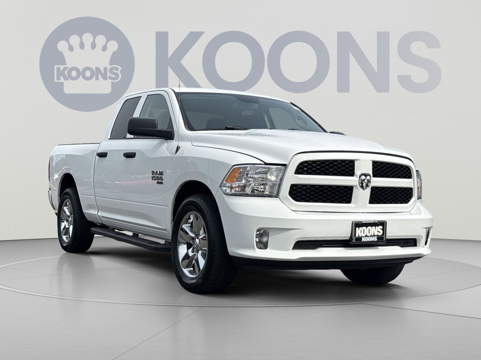 2019 RAM 1500 Classic Express Quad Cab 4x4 6'4" Box