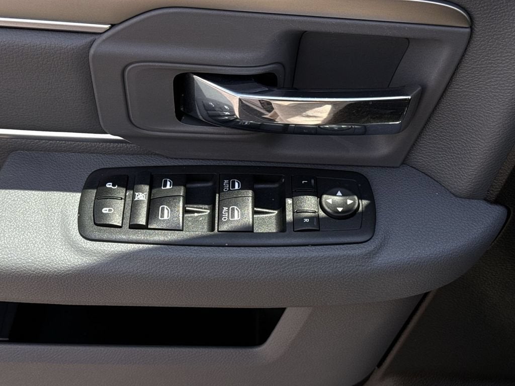 2019 RAM 1500 Classic Warlock Quad Cab 4x4 6'4" Box