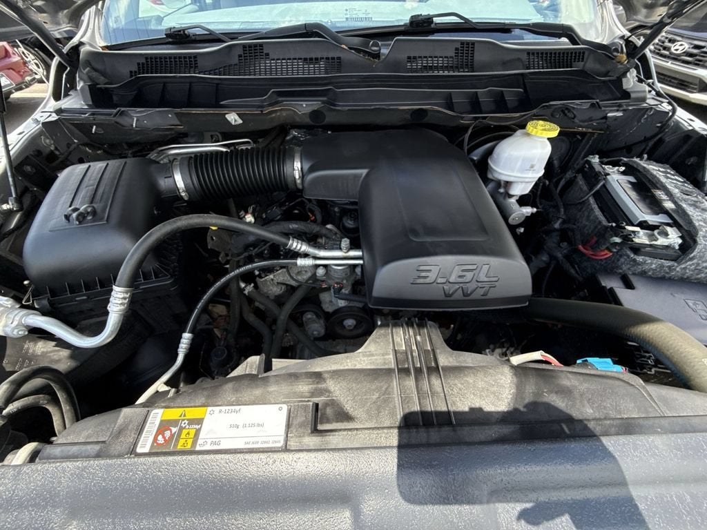 2019 RAM 1500 Classic Warlock Quad Cab 4x4 6'4" Box