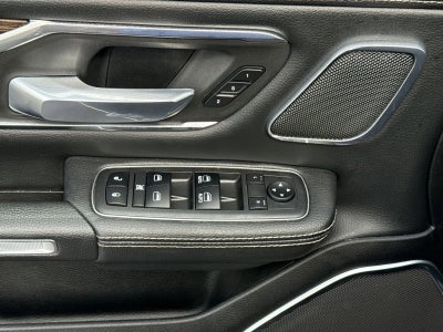 2019 RAM 1500 Laramie Crew Cab 4x2 5'7" Box