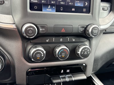 2023 RAM 1500 Big Horn Crew Cab 4x4 5'7" Box