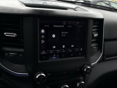 2022 RAM 1500 Big Horn Crew Cab 4x4 5'7" Box