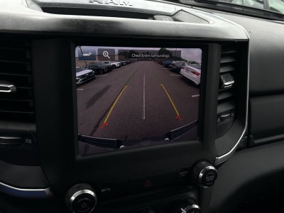 2022 RAM 1500 Big Horn Crew Cab 4x4 5'7" Box