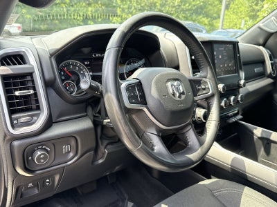 2022 RAM 1500 Big Horn Crew Cab 4x4 5'7" Box