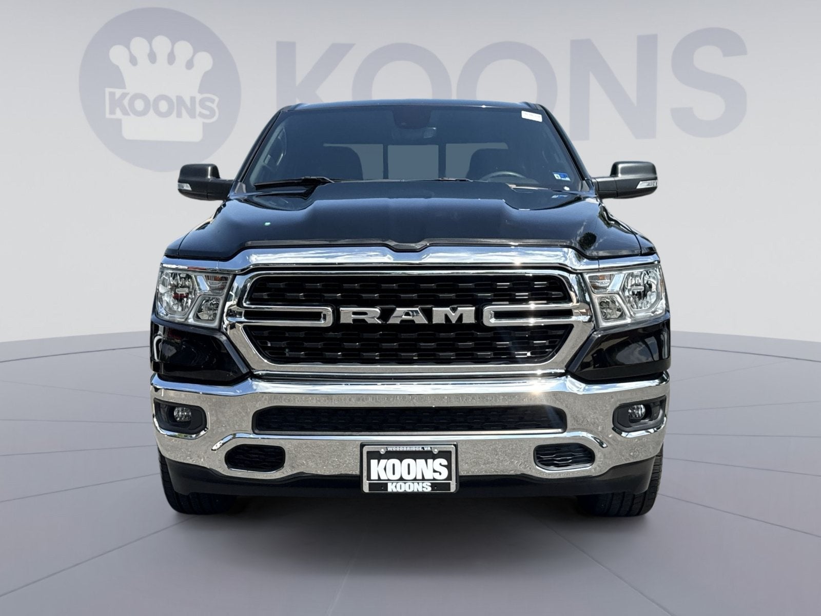 2022 RAM 1500 Big Horn Crew Cab 4x4 5'7" Box