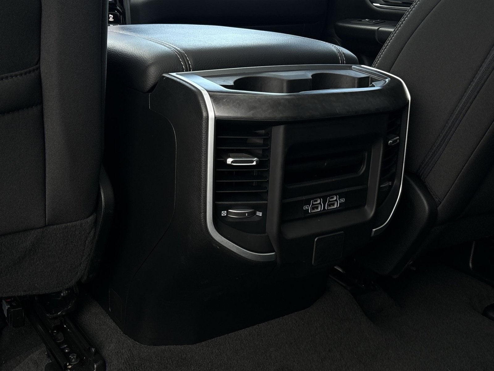 2023 RAM 1500 Big Horn Crew Cab 4x4 5'7" Box