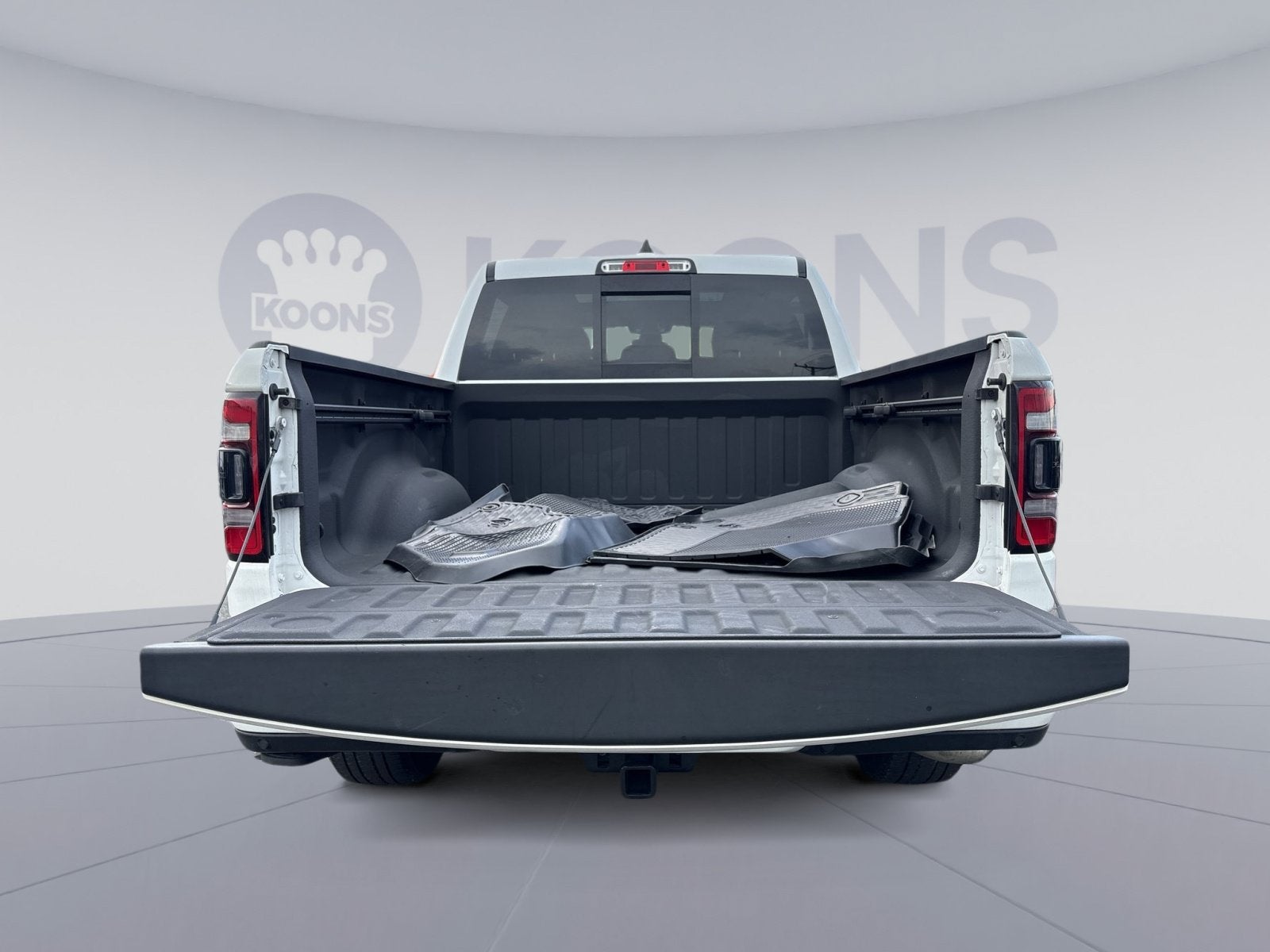 2023 RAM 1500 Big Horn Crew Cab 4x4 5'7" Box