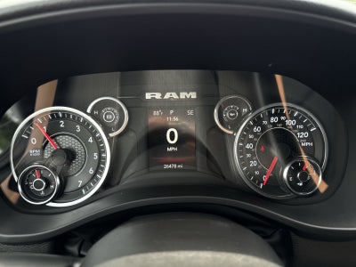 2024 RAM 1500 Tradesman Crew Cab 4x4 5'7" Box