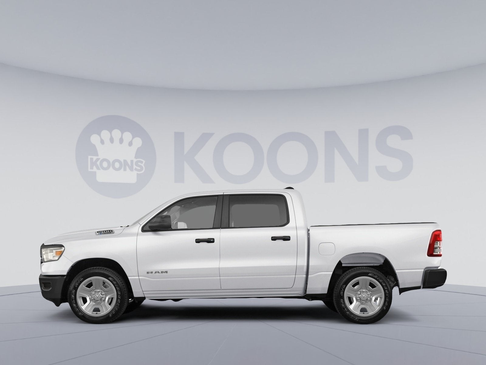 2024 RAM 1500 Tradesman Crew Cab 4x4 5'7" Box