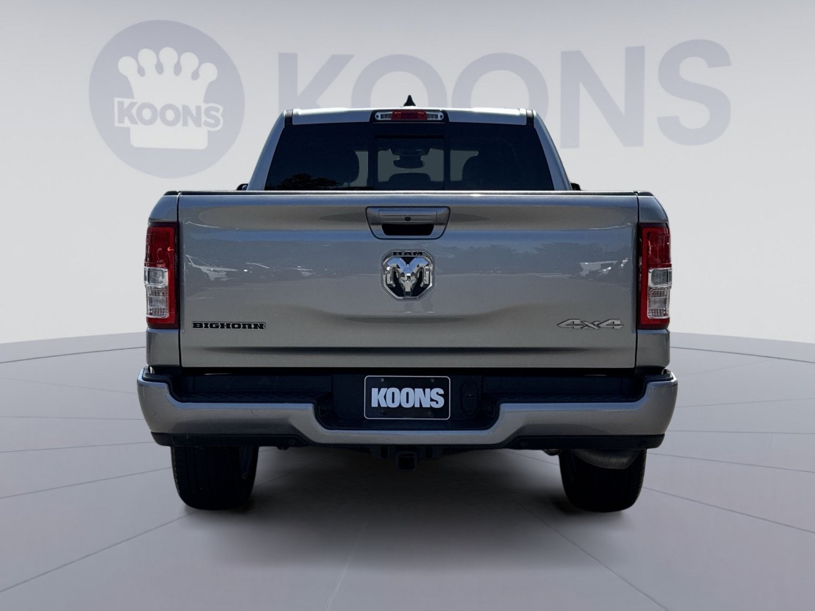 2022 RAM 1500 Big Horn Crew Cab 4x4 6'4" Box