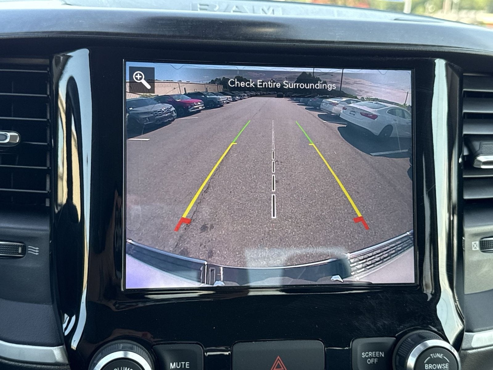2020 RAM 1500 Big Horn Quad Cab 4x4 6'4" Box