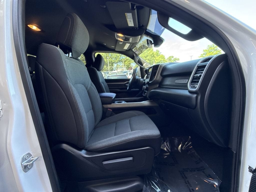 2020 RAM 1500 Big Horn Quad Cab 4x4 6'4" Box