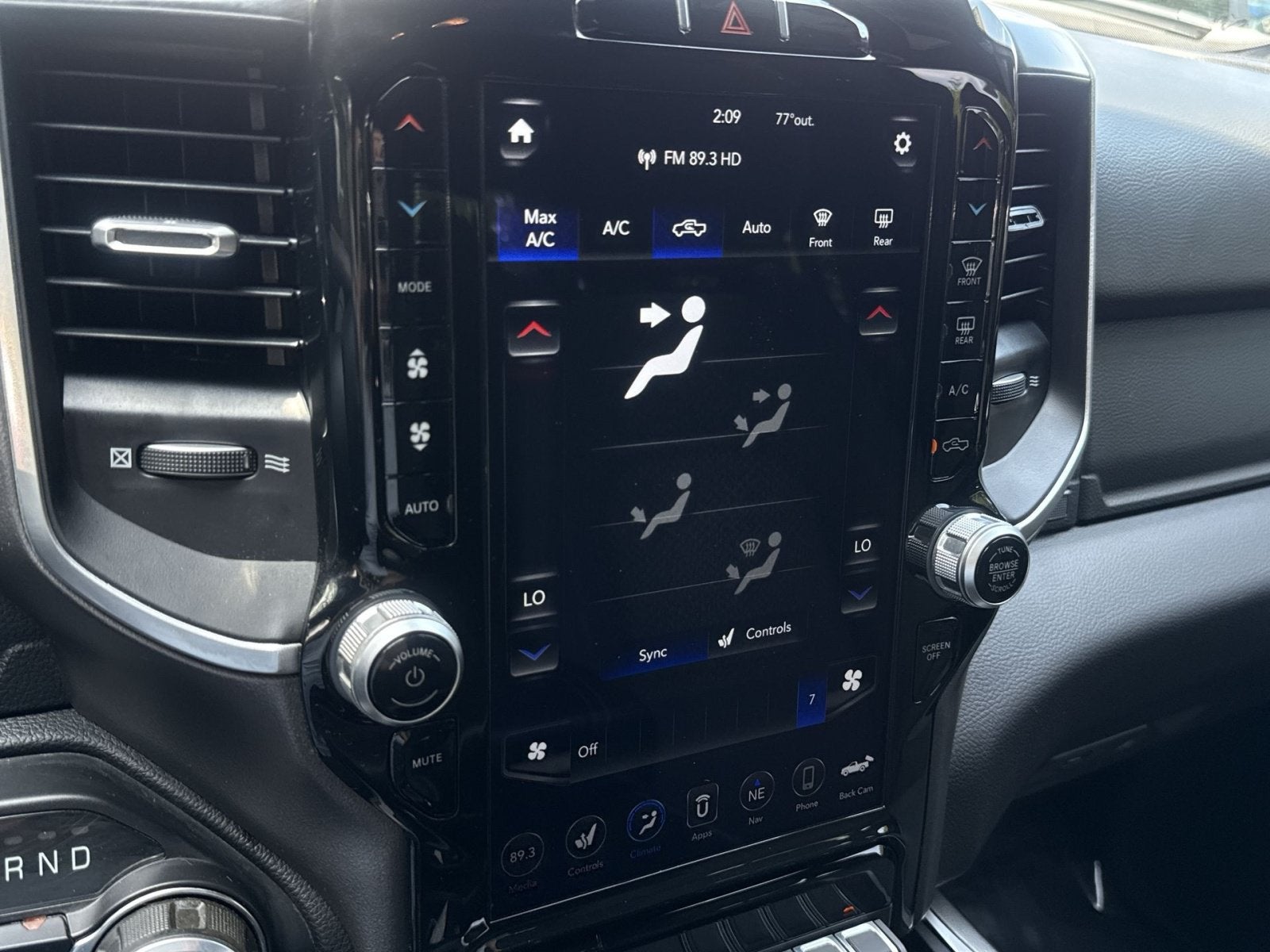 2021 RAM 1500 Big Horn Quad Cab 4x4 6'4" Box