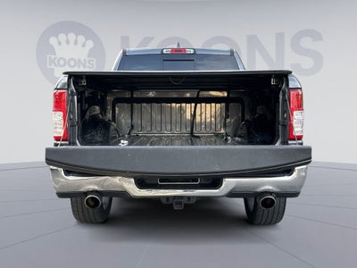 2020 RAM 1500 Big Horn Crew Cab 4x4 5'7" Box