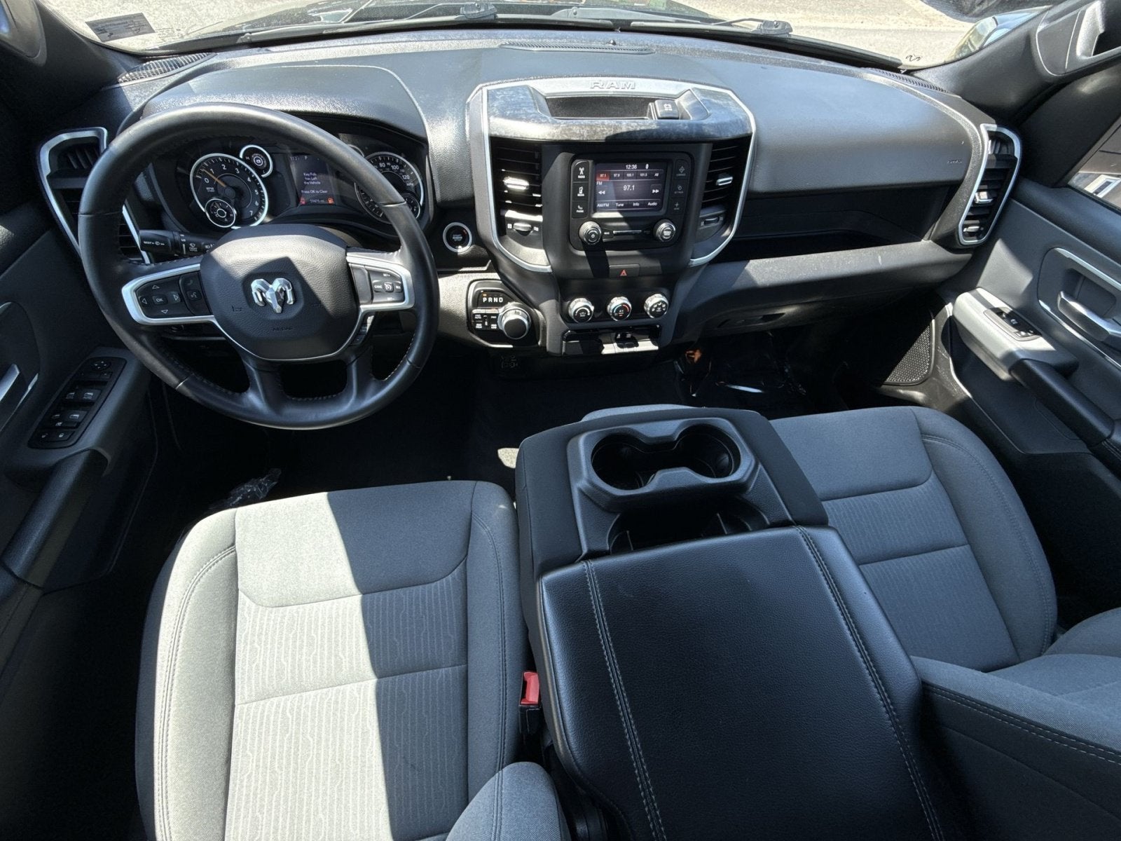 2022 RAM 1500 Big Horn Crew Cab 4x4 5'7" Box