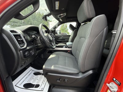 2022 RAM 1500 Big Horn Crew Cab 4x4 5'7" Box