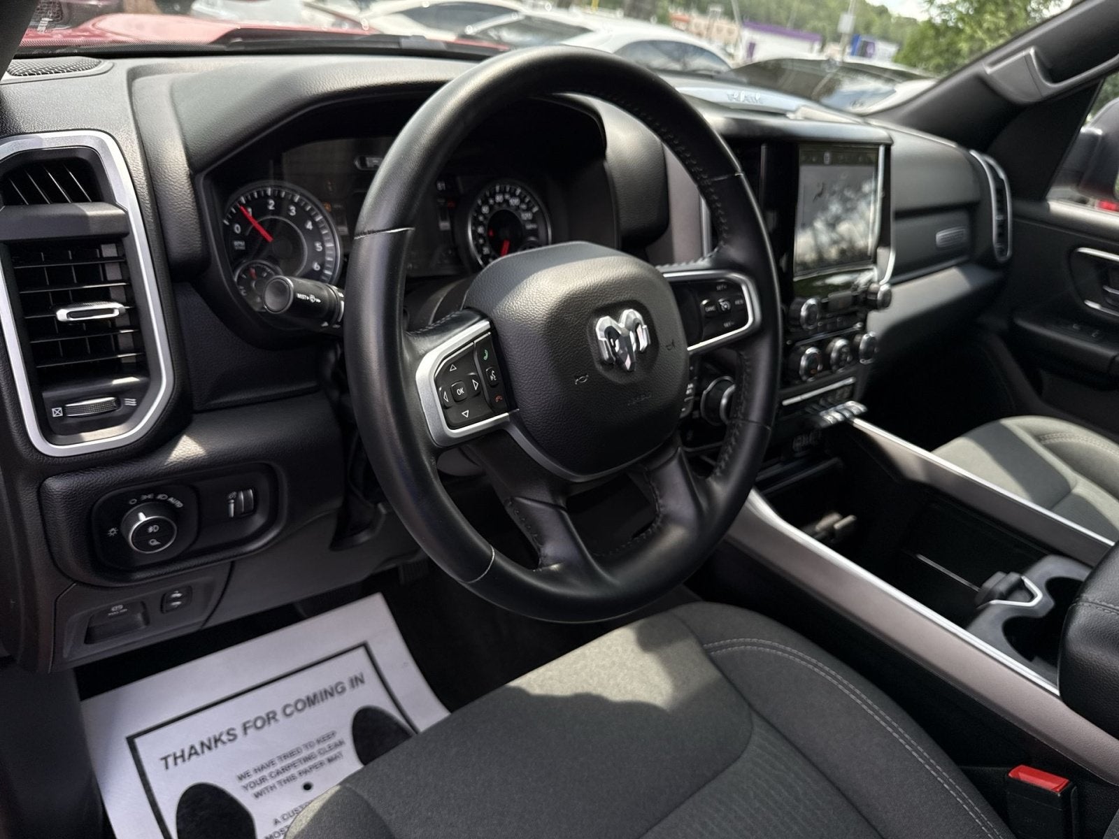2022 RAM 1500 Big Horn Crew Cab 4x4 5'7" Box