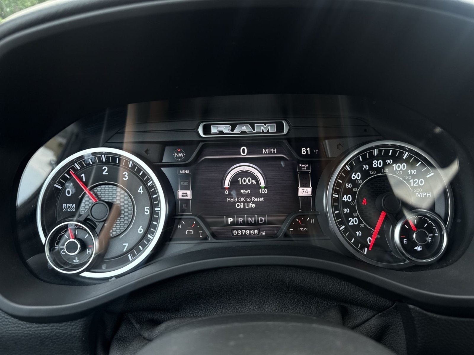 2021 RAM 1500 Big Horn Crew Cab 4x4 5'7" Box