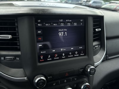 2021 RAM 1500 Big Horn Crew Cab 4x4 5'7" Box