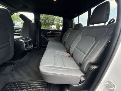 2021 RAM 1500 Big Horn Crew Cab 4x4 5'7" Box
