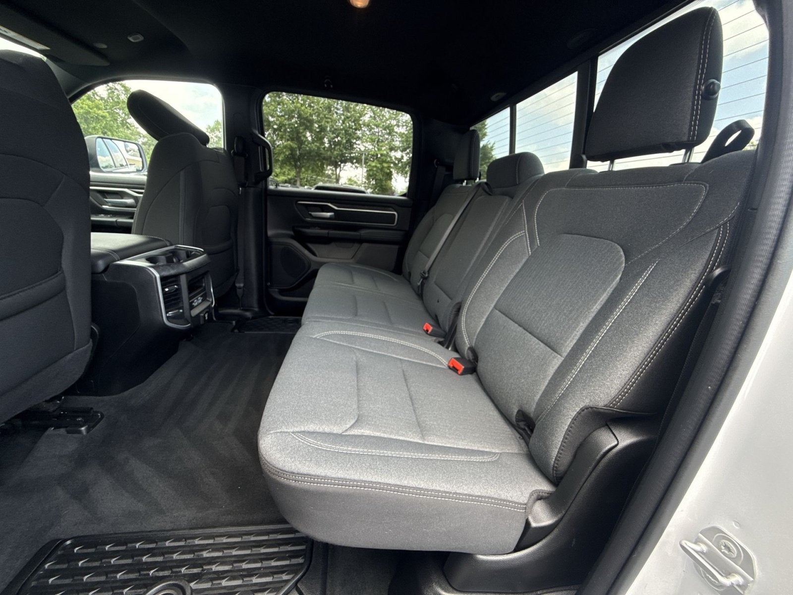 2021 RAM 1500 Big Horn Crew Cab 4x4 5'7" Box