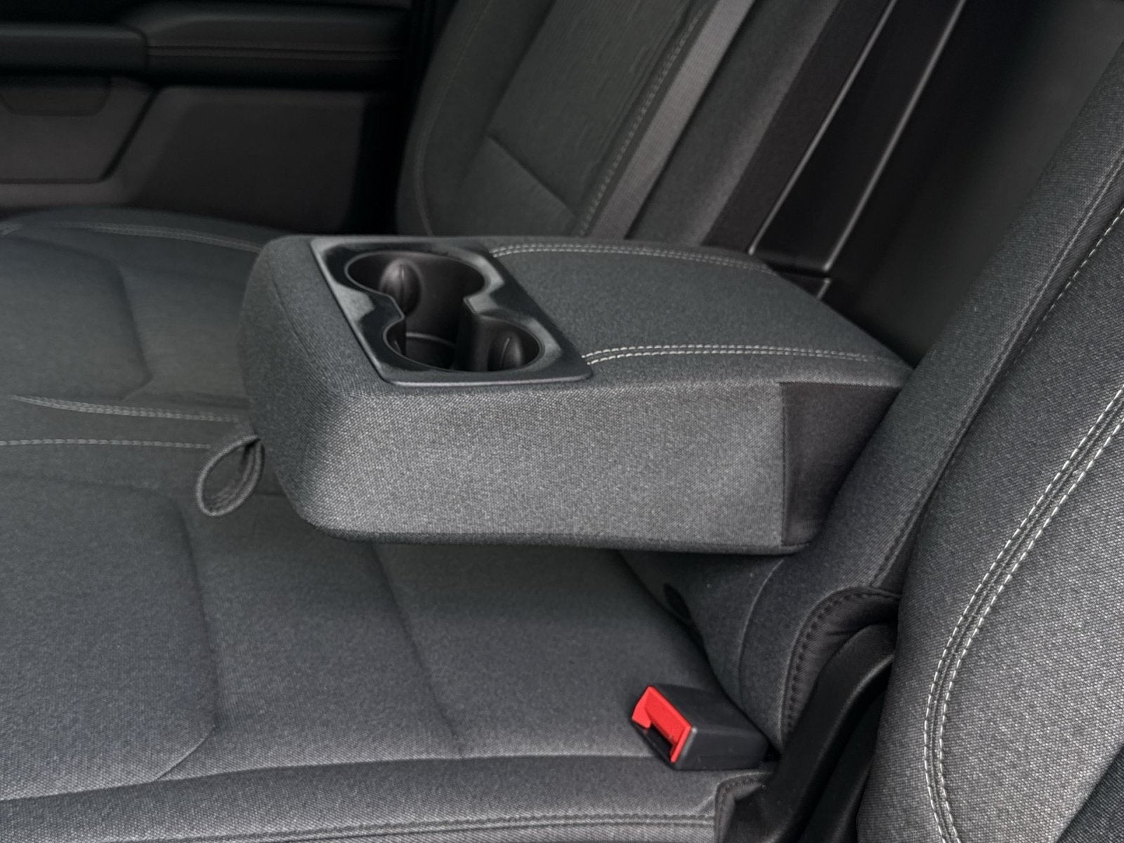 2021 RAM 1500 Big Horn Crew Cab 4x4 5'7" Box