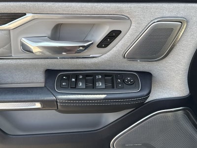 2022 RAM 1500 Limited Crew Cab 4x4 5'7" Box