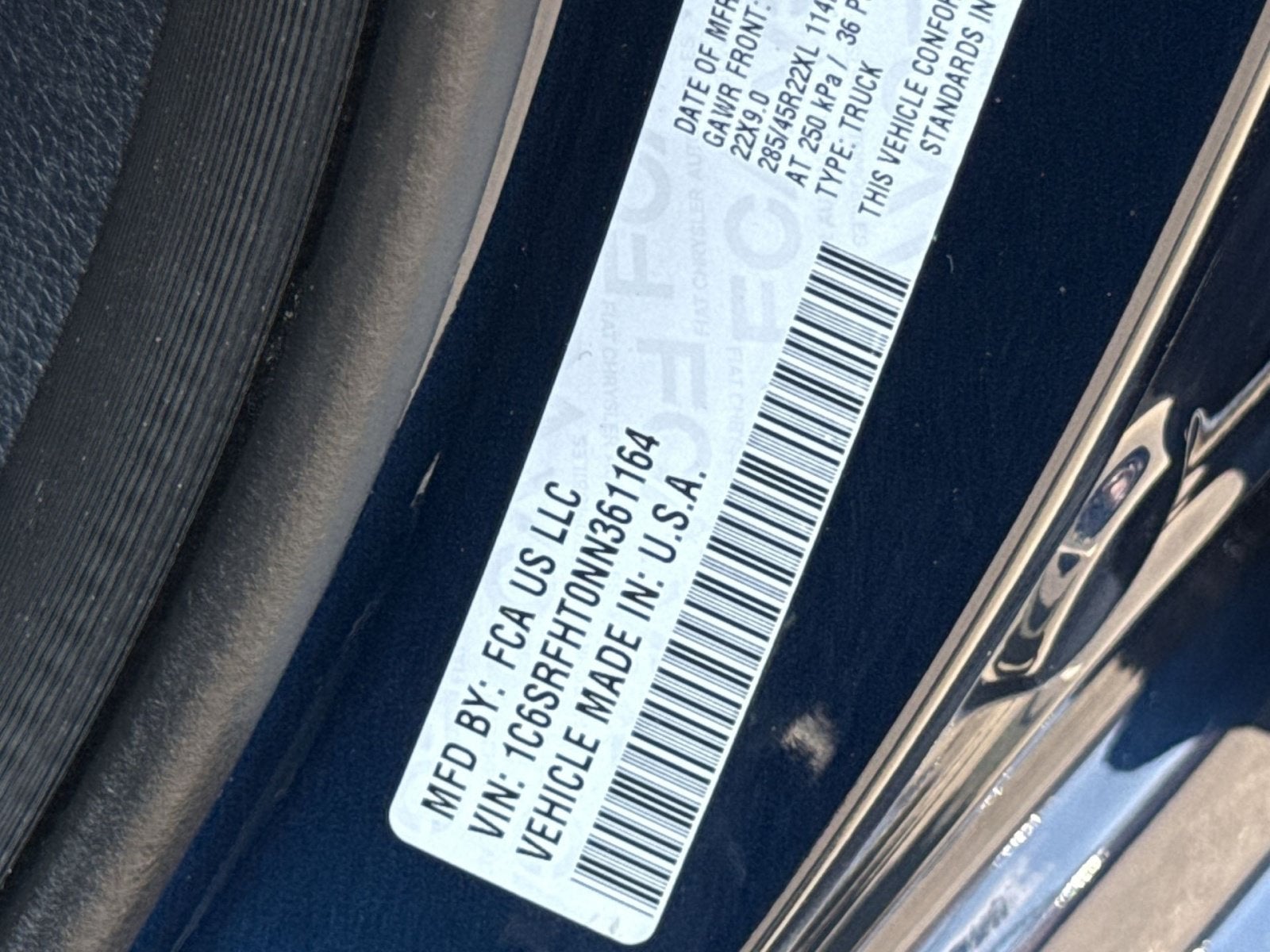 2022 RAM 1500 Limited Crew Cab 4x4 5'7" Box