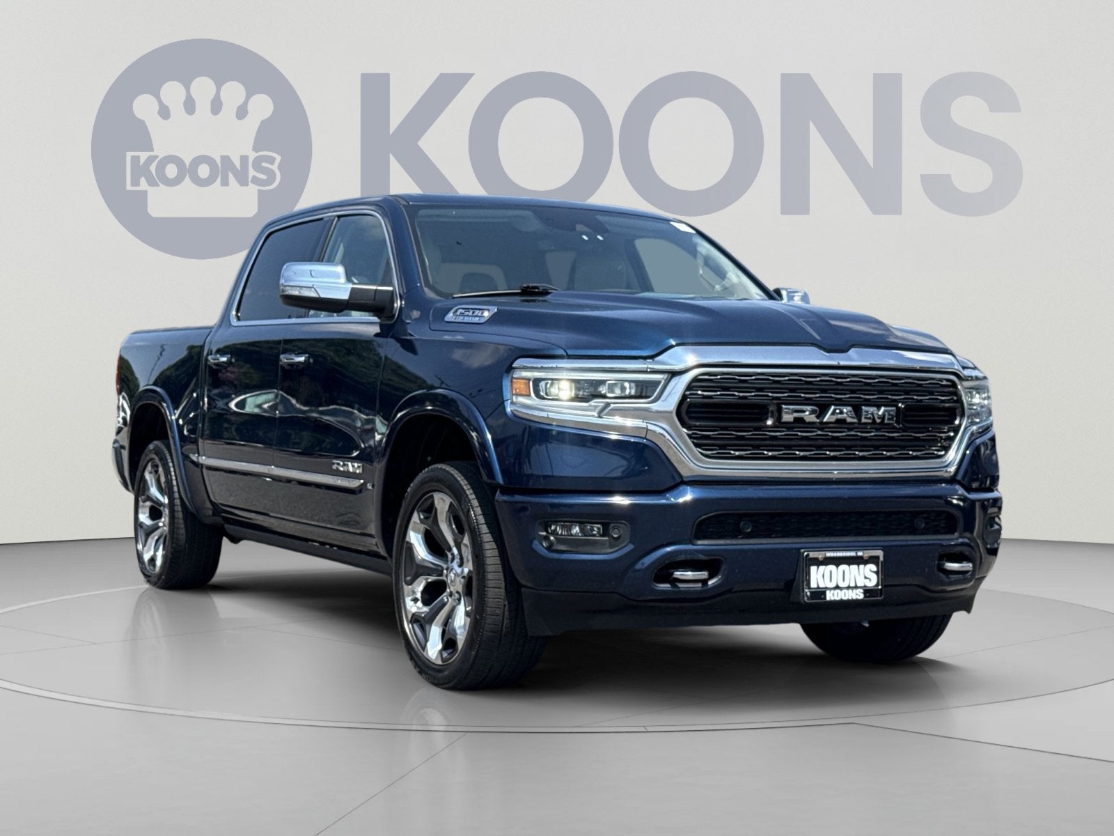 2022 RAM 1500 Limited Crew Cab 4x4 5'7" Box