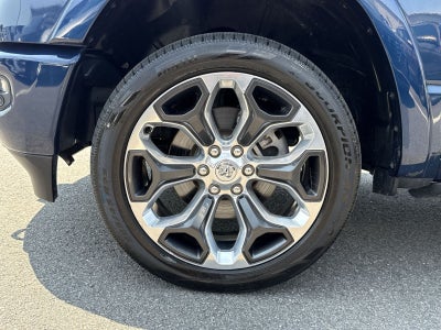 2022 RAM 1500 Limited Crew Cab 4x4 5'7" Box