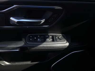 2023 RAM 1500 Laramie Crew Cab 4x4 5'7" Box