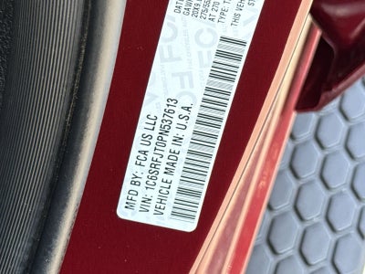 2023 RAM 1500 Laramie Crew Cab 4x4 5'7" Box