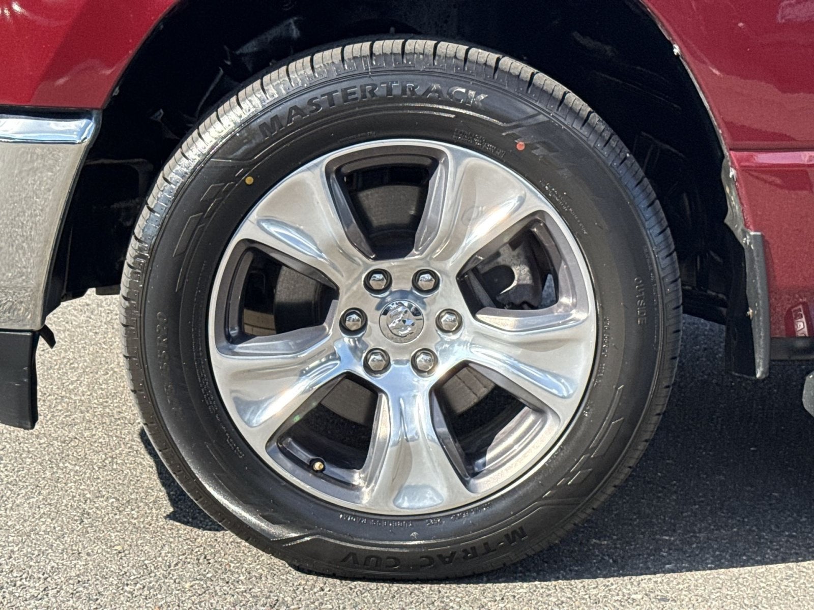 2023 RAM 1500 Laramie Crew Cab 4x4 5'7" Box
