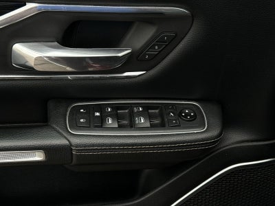 2021 RAM 1500 Laramie Crew Cab 4x4 5'7" Box