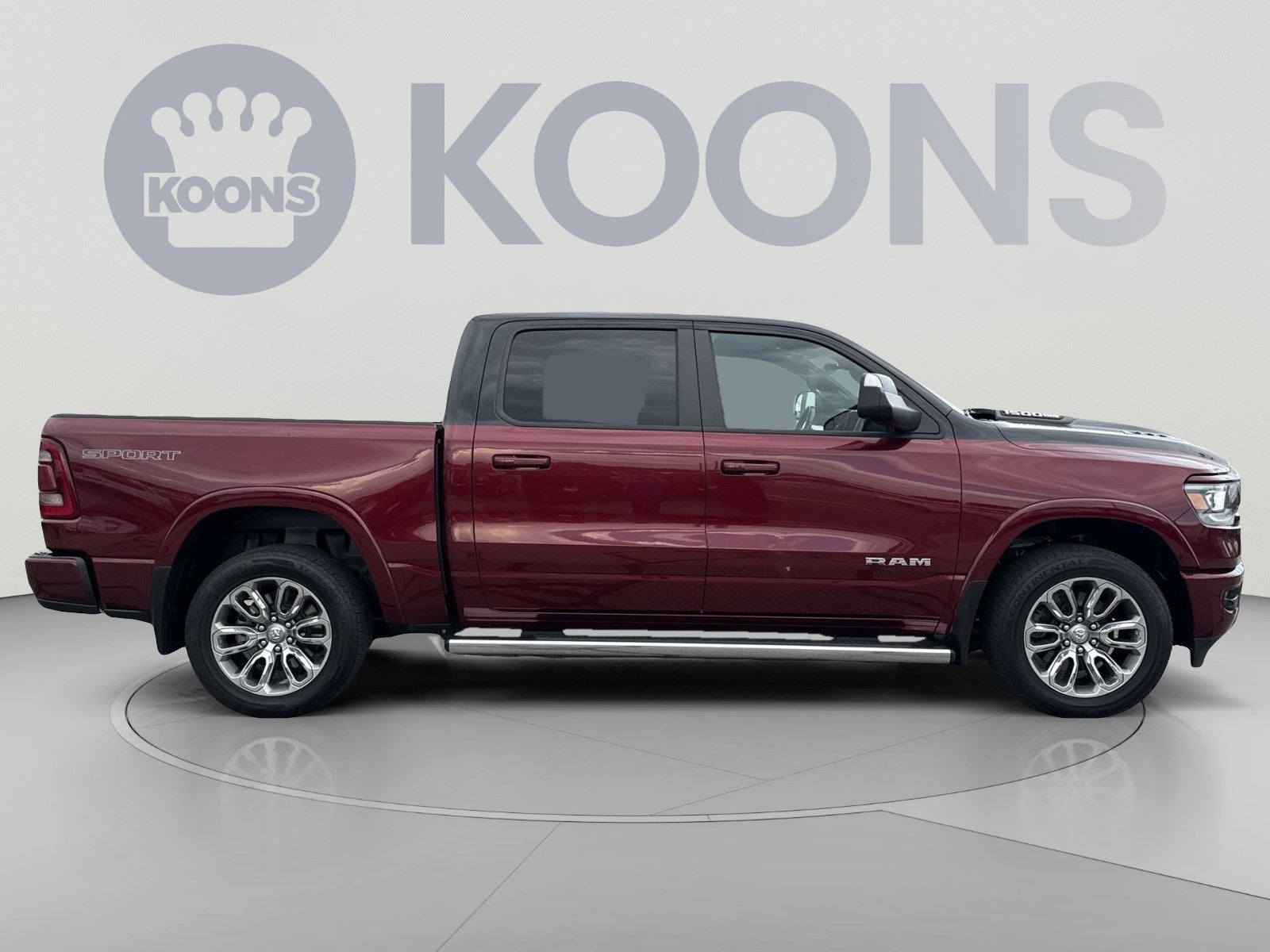 2021 RAM 1500 Laramie Crew Cab 4x4 5'7" Box