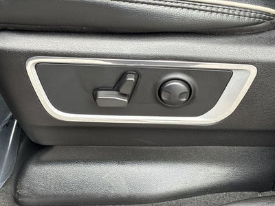 2022 RAM 1500 Laramie Crew Cab 4x4 5'7" Box