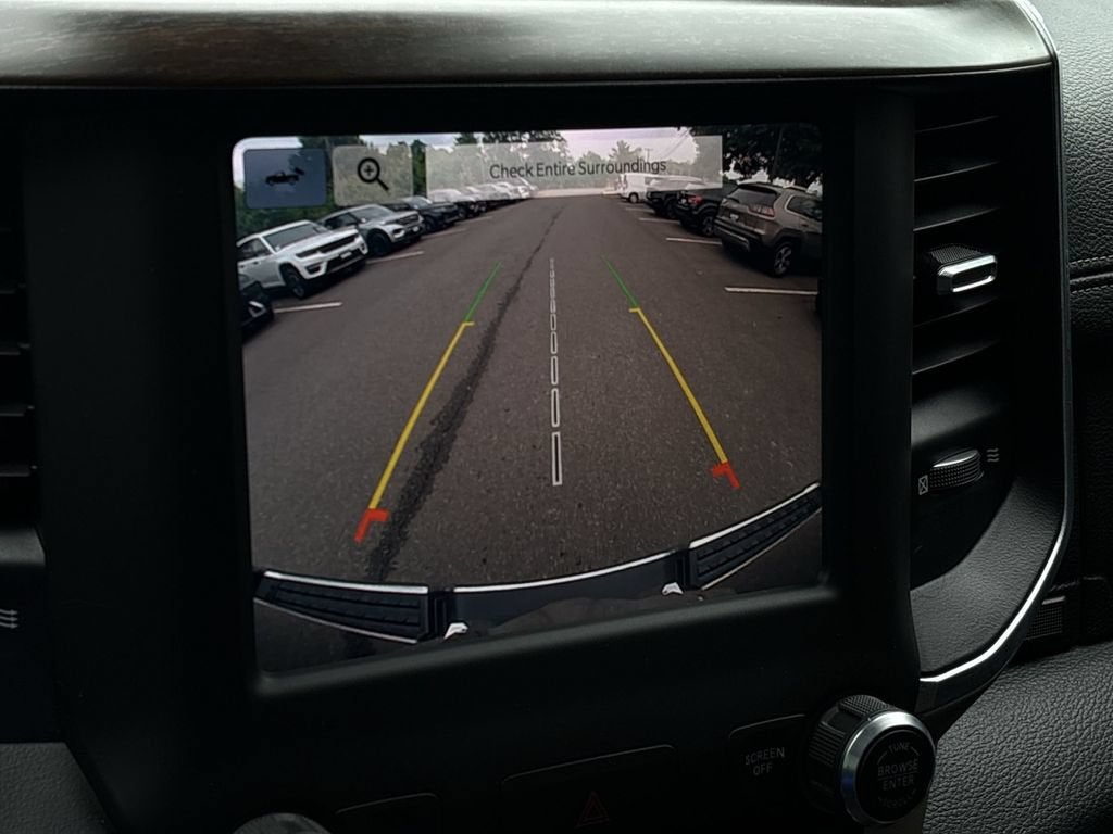 2022 RAM 1500 Laramie Crew Cab 4x4 5'7" Box