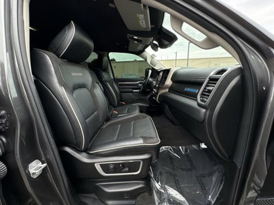 2022 RAM 1500 Laramie Crew Cab 4x4 5'7" Box