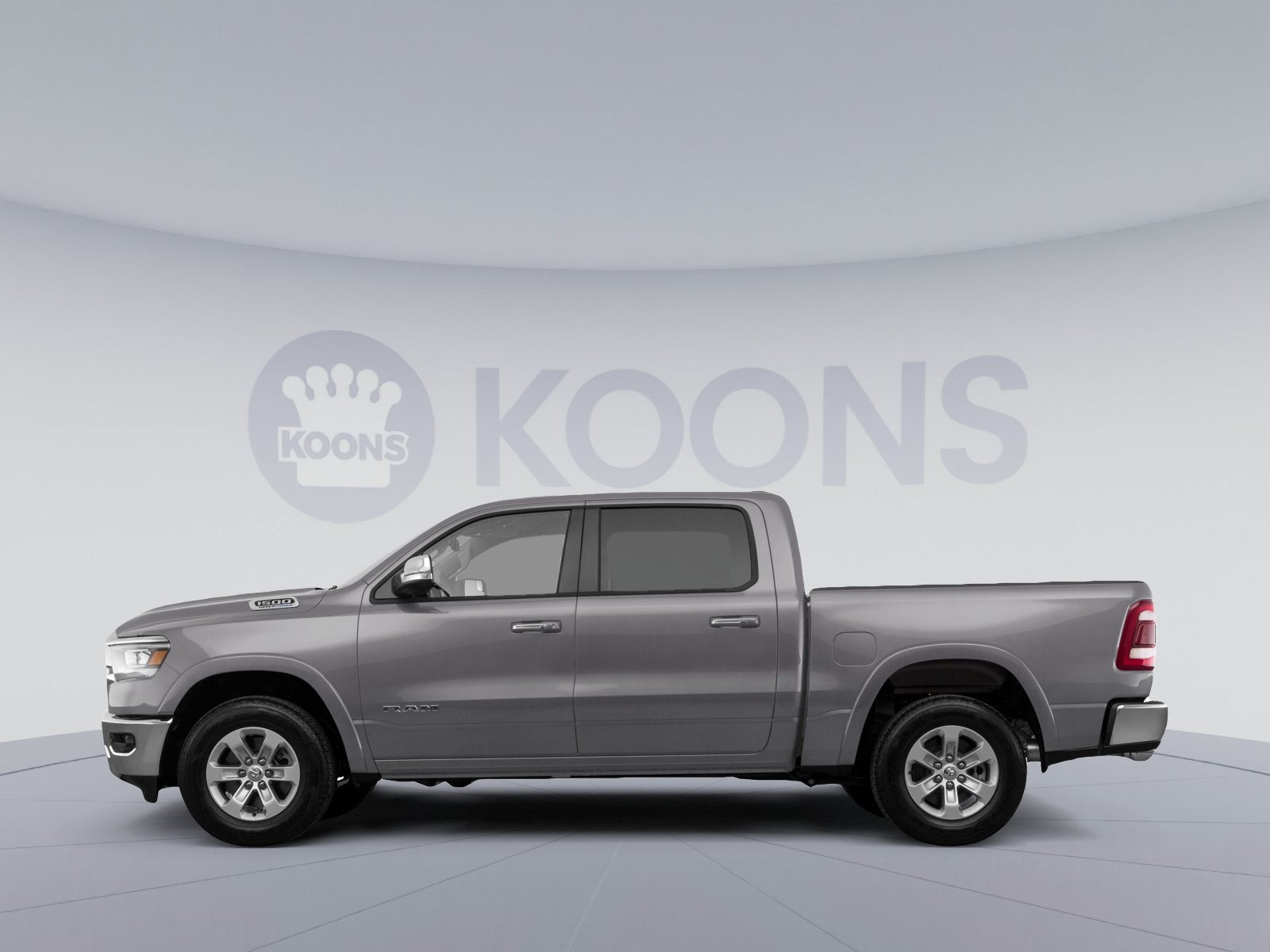 2022 RAM 1500 Laramie Crew Cab 4x4 5'7" Box