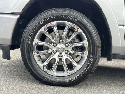 2022 RAM 1500 Laramie Crew Cab 4x4 5'7" Box