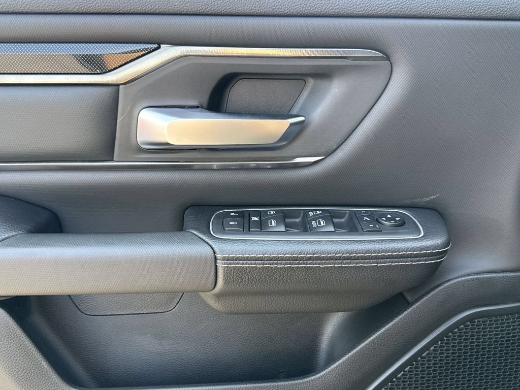 2021 RAM 1500 Rebel Crew Cab 4x4 5'7" Box