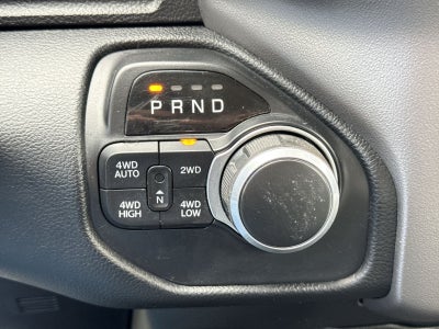 2019 RAM 1500 Big Horn/Lone Star Crew Cab 4x4 6'4" Box