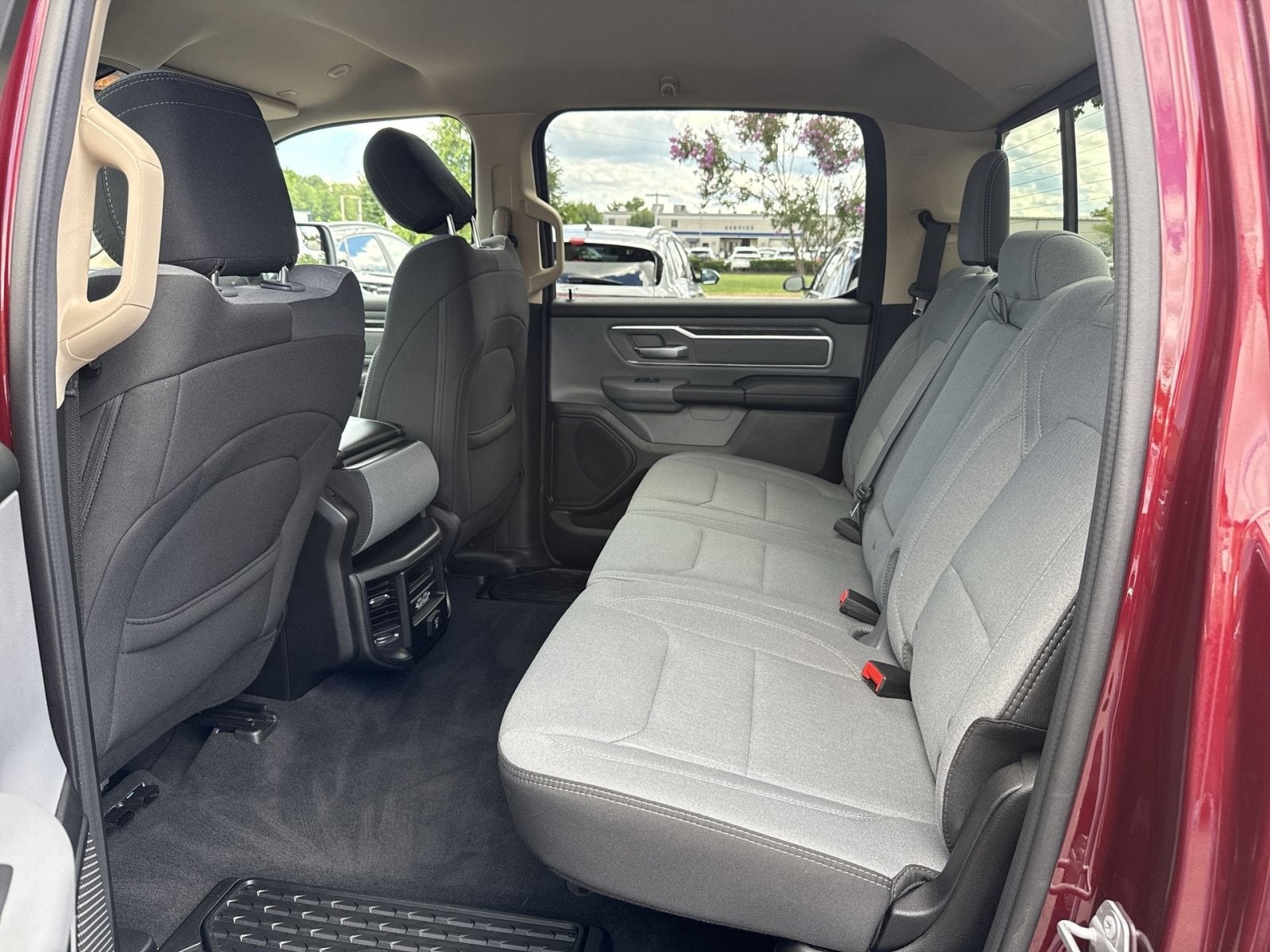 2019 RAM 1500 Big Horn/Lone Star Crew Cab 4x4 6'4" Box