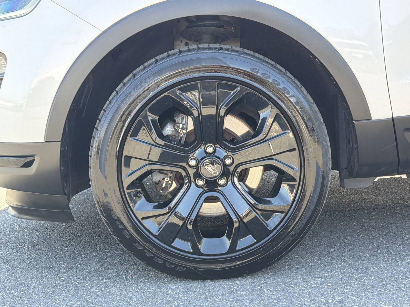 2019 Ford Explorer Sport