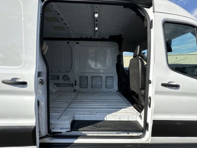 2025 Ford Transit Cargo Van T-250 148" Med Rf 9070 GVWR RWD