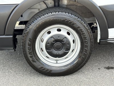 2025 Ford Transit Cargo Van T-250 148" Med Rf 9070 GVWR RWD