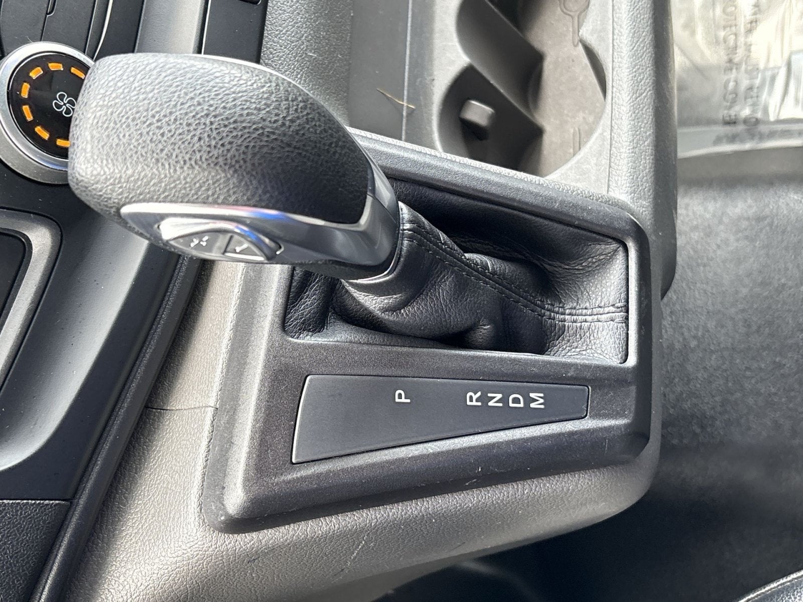2024 Ford Transit Cargo Van T-250 148" Med Rf 9070 GVWR AWD